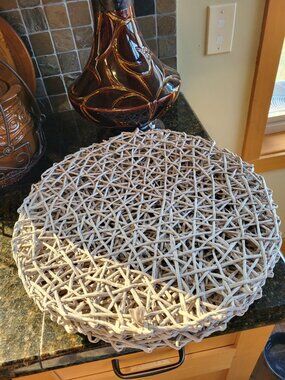 8 Unique Gray Straw-like Placemats - NWOT - 14.5 inch round